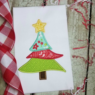 layered christmas tree applique 